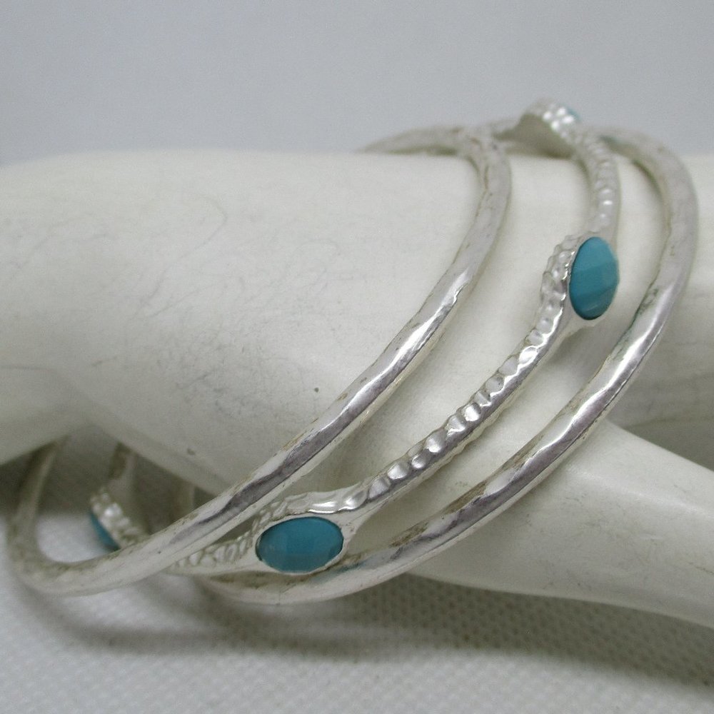 Cabochon Bangle Bracelet Oval Turquoise Plastic Cabochon SilverTone Metal Bangel
